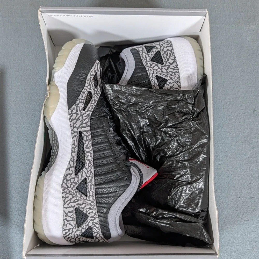 Jordan Air Jordan 11 Retro Low IE Mens 11.5 Black Cement Grey Fire Red